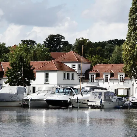 Seehotel Theodors Hotel 4*