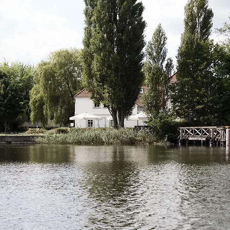 Seehotel Theodors Wustrau