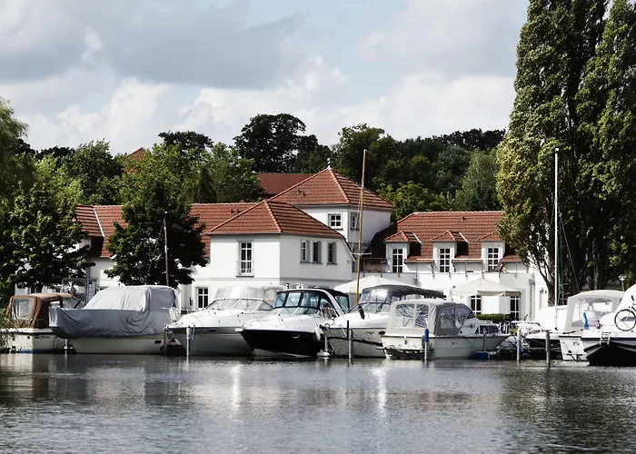 Seehotel Theodors Hotel 4*