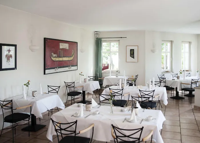 Seehotel Theodors 4* Wustrau