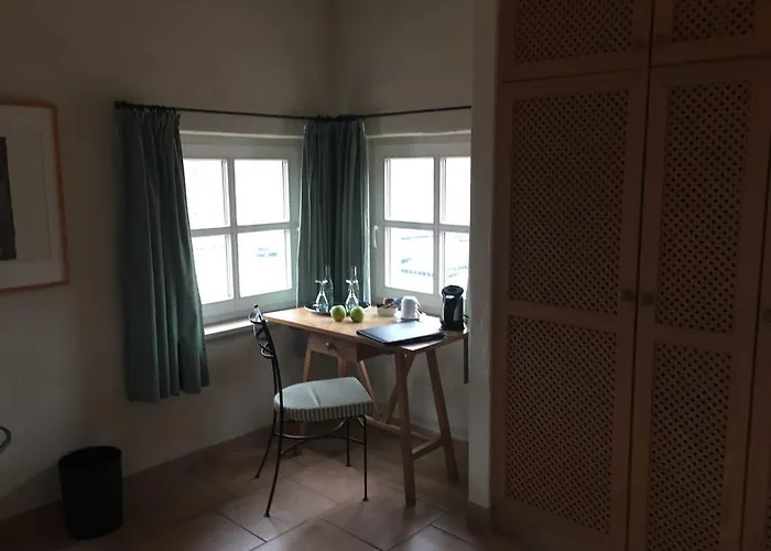 Seehotel Theodors Hotel Wustrau